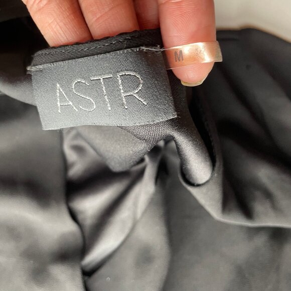 Astr Black Sheer Long Sleeve Floral Crochet Pleated Shorts Romper Boho Sz Med - Picture 11 of 13